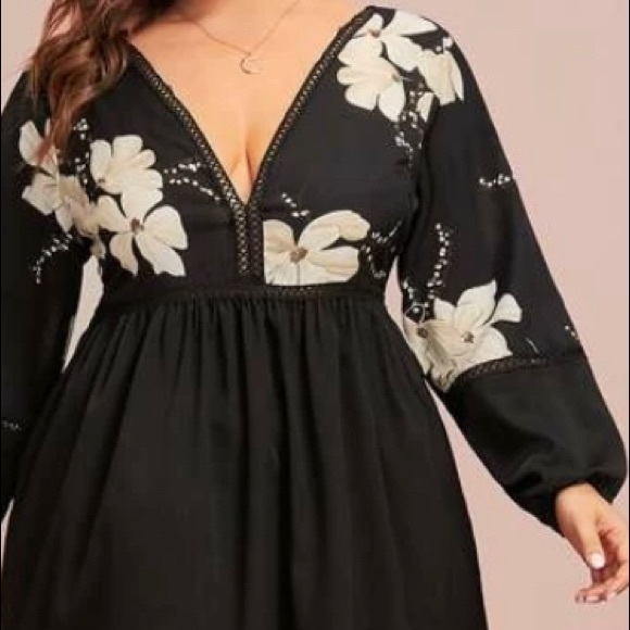 SHEIN Dresses & Skirts - NWOT Black Floral Dress